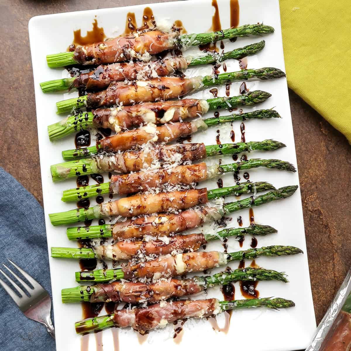 Prosciutto Wrapped Asparagus with Cream Cheese {Easy Appetizer}